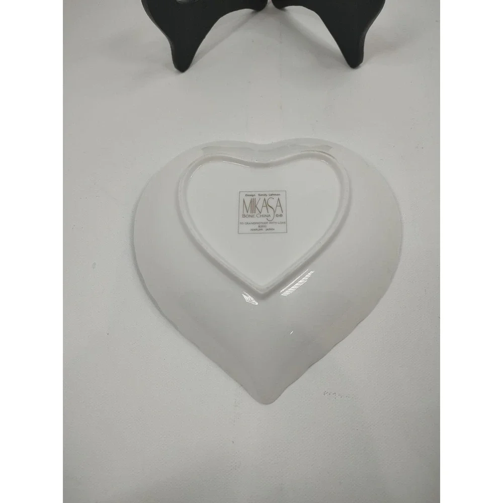 Vintage MIKASA Bone China Grandmother Love Heart‎ Shaped Trinket Dresser Dish